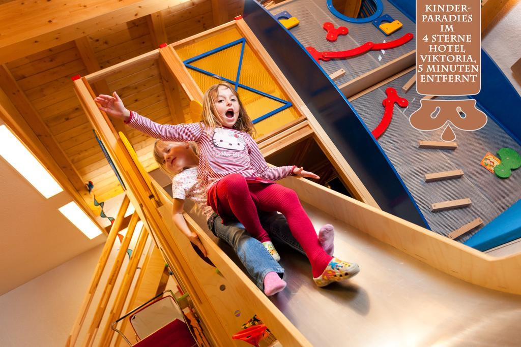 Viktoria Apartments: Family-Friendly with 4-Star Hotel Access Oberstdorf Exterior photo