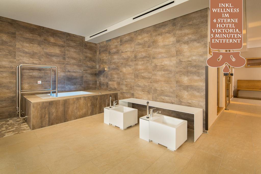 Viktoria Apartments: Family-Friendly with 4-Star Hotel Access Oberstdorf Exterior photo